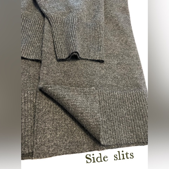 B7 NWT AVA & VIV SWEATER SIZE 2XL IN GRAY.  BUST 26.5”, LENGTH 28”. - Picture 11 of 13